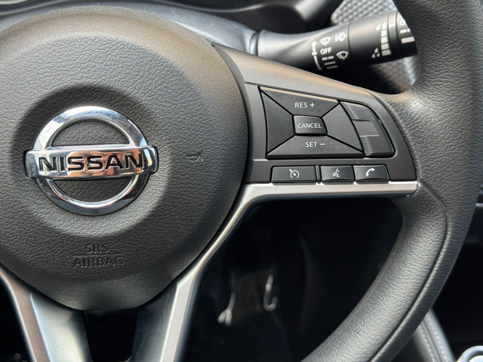 Used 2020 Nissan Kicks SV FWD image 19