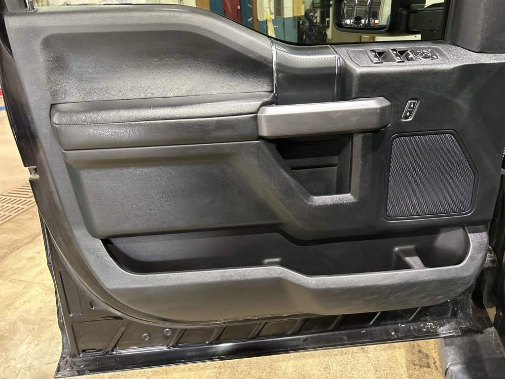 Used 2020 Ford F150 XLT w/ Equipment Group 302A Luxury AWD/4WD image 13