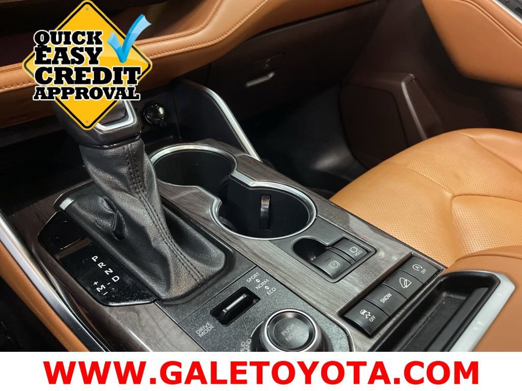Used 2021 Toyota Highlander Platinum image 26