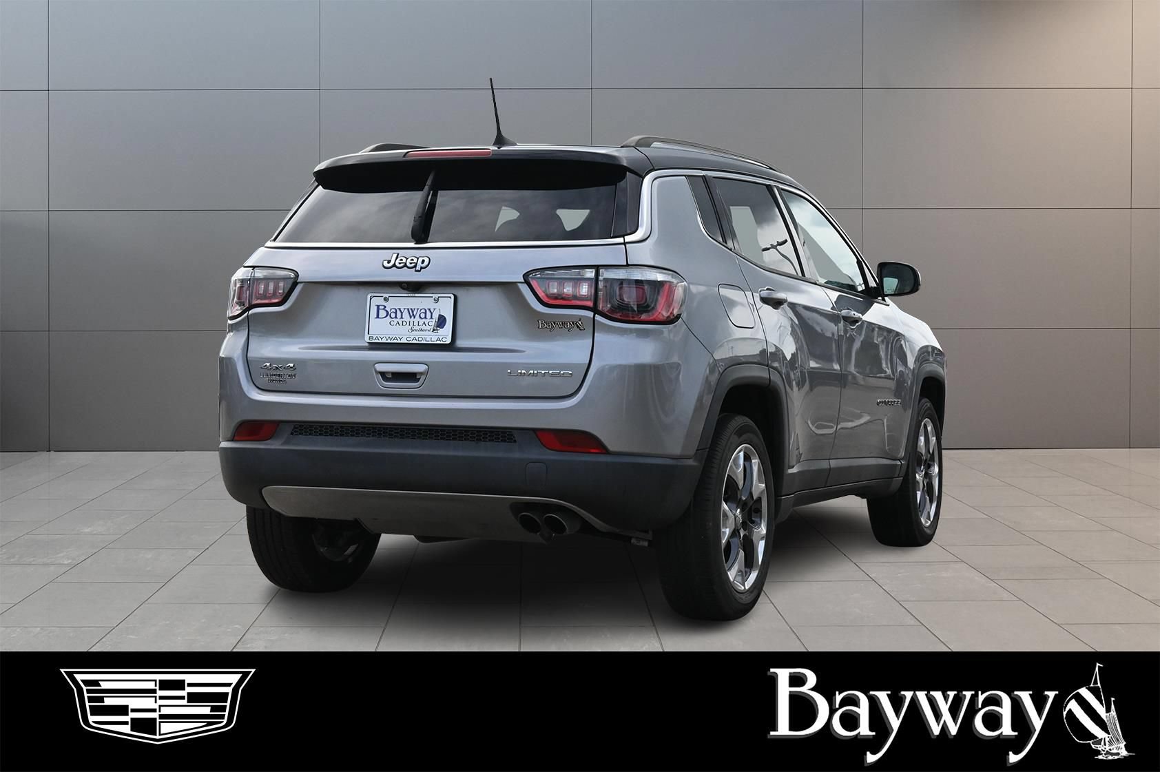 Used 2018 Jeep Compass Limited w/ Navigation Group AWD/4WD image 6