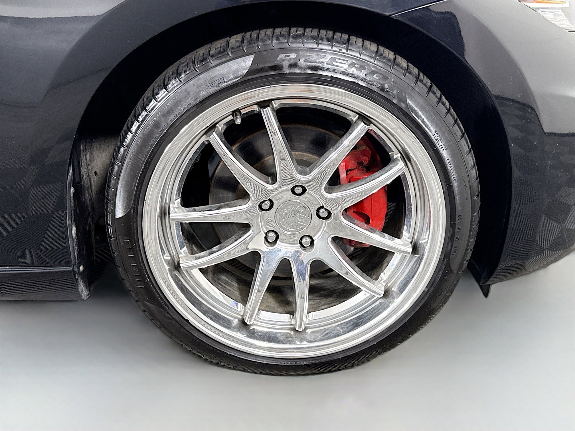 Used 2020 Nissan 370Z Coupe RWD image 28