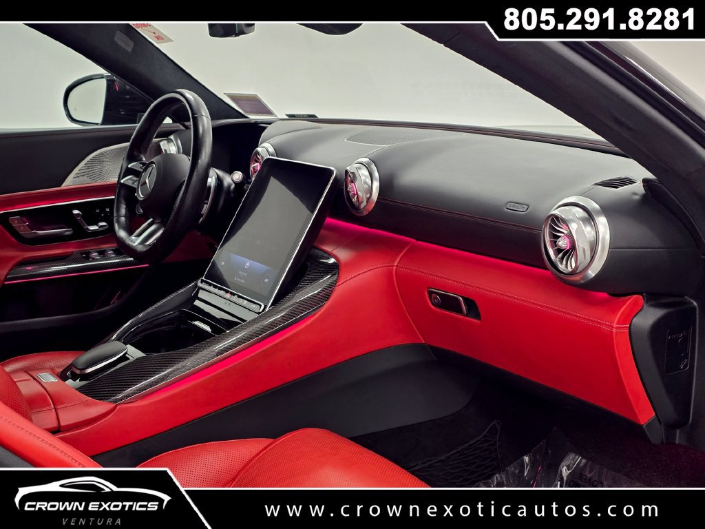 Used 2023 Mercedes-Benz SL 63 AMG 4MATIC w/ Driver Assistance Package image 28