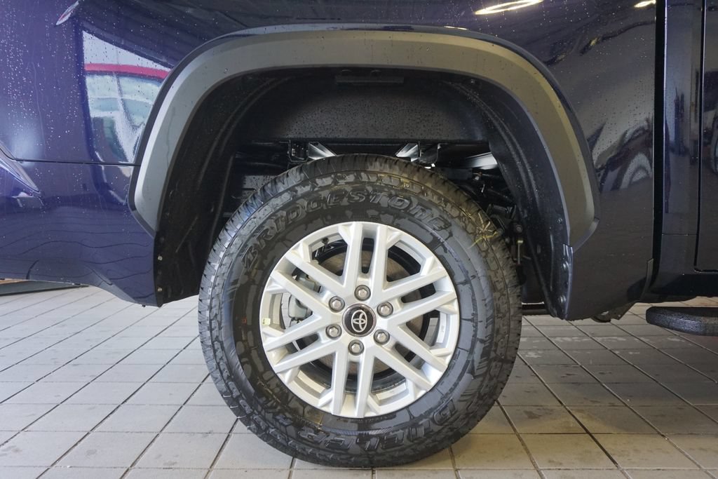 New 2026 Toyota Tundra SR5 AWD/4WD image 31