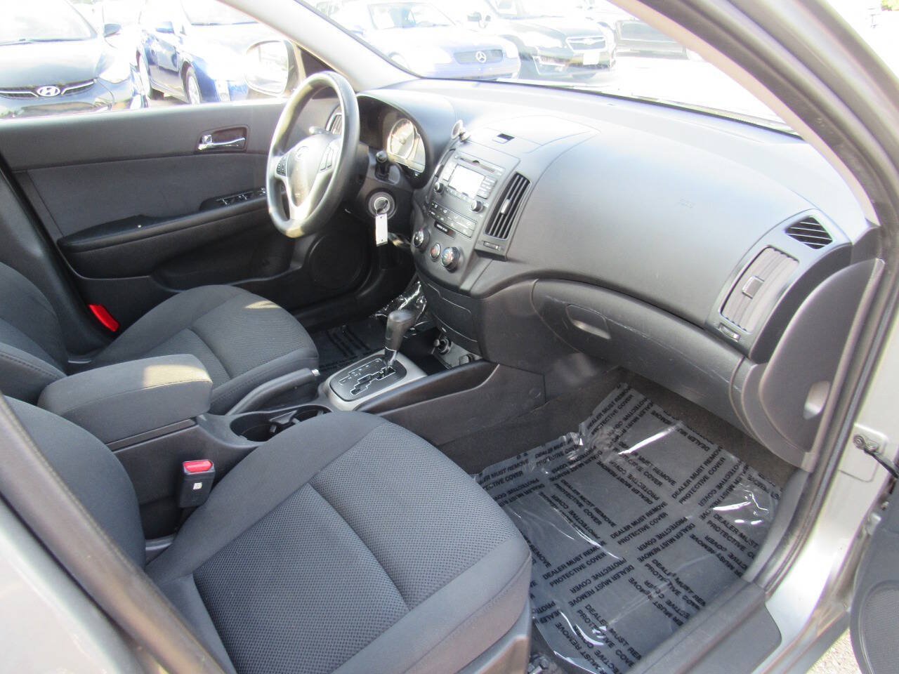 Used 2010 Hyundai Elantra SE w/ Popular Equipment Pkg 2 FWD image 15