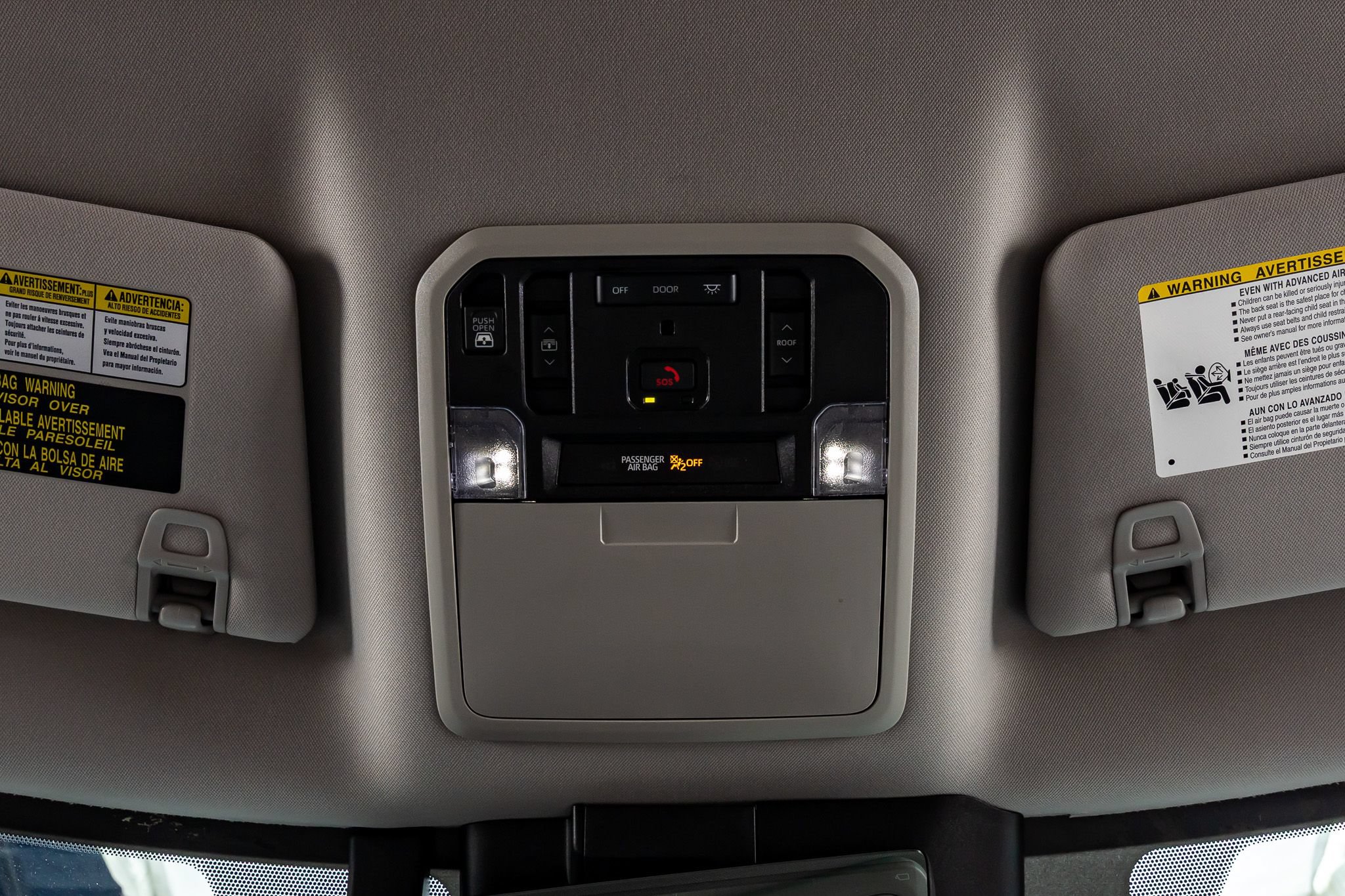 Used 2024 Toyota Tundra Limited AWD/4WD image 29