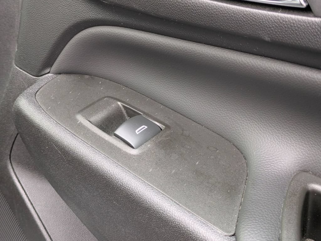 Used 2024 Chevrolet Equinox LT AWD/4WD image 34