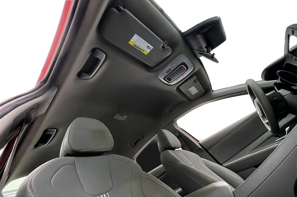 Used 2023 Hyundai Elantra SEL image 22