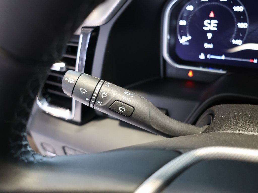 New 2026 GMC Sierra 3500 Denali w/ Denali Reserve Package image 18