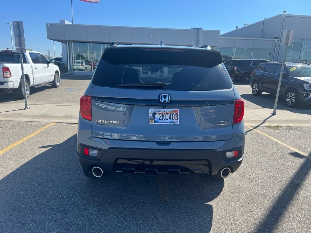 Used 2023 Honda Passport Elite image 5