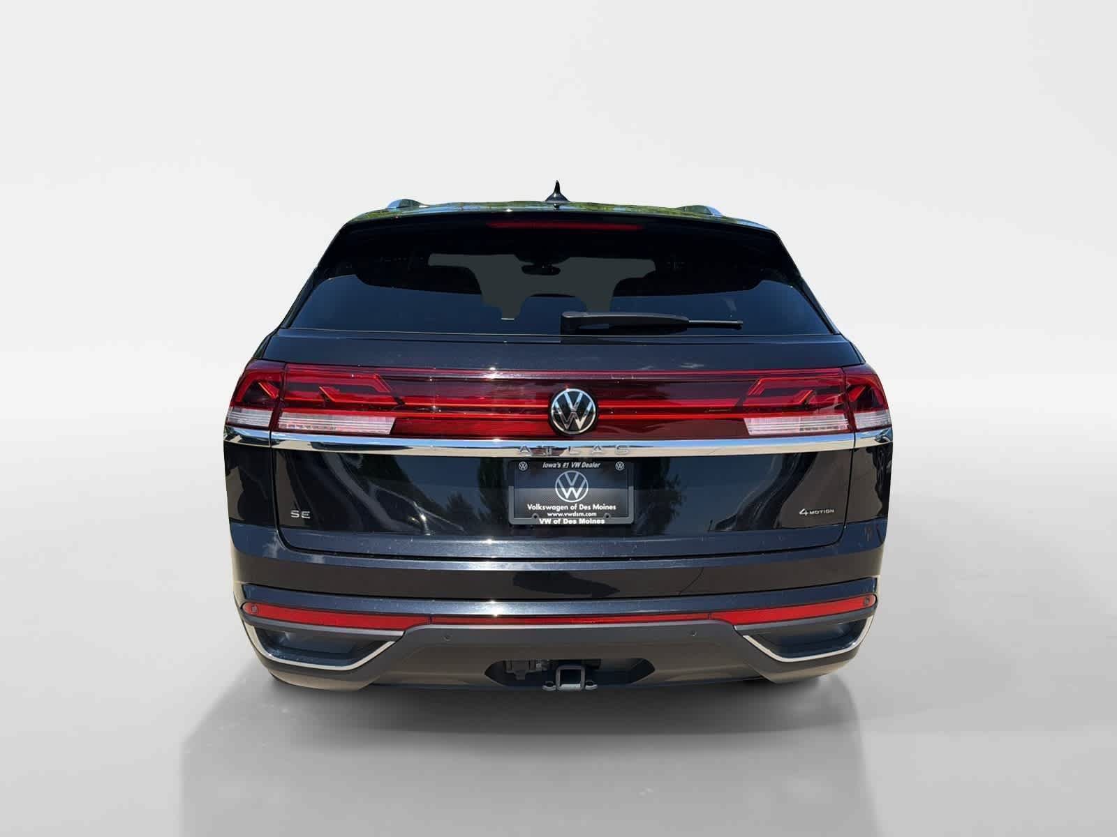 Used 2024 Volkswagen Atlas Cross Sport SE AWD/4WD image 5