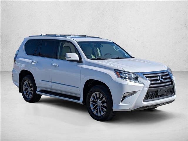 Used 2016 Lexus GX 460 Luxury image 3