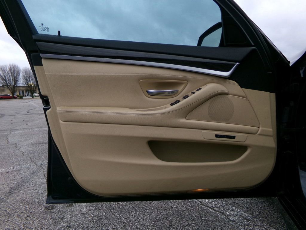 Used 2013 BMW 535i Sedan image 20