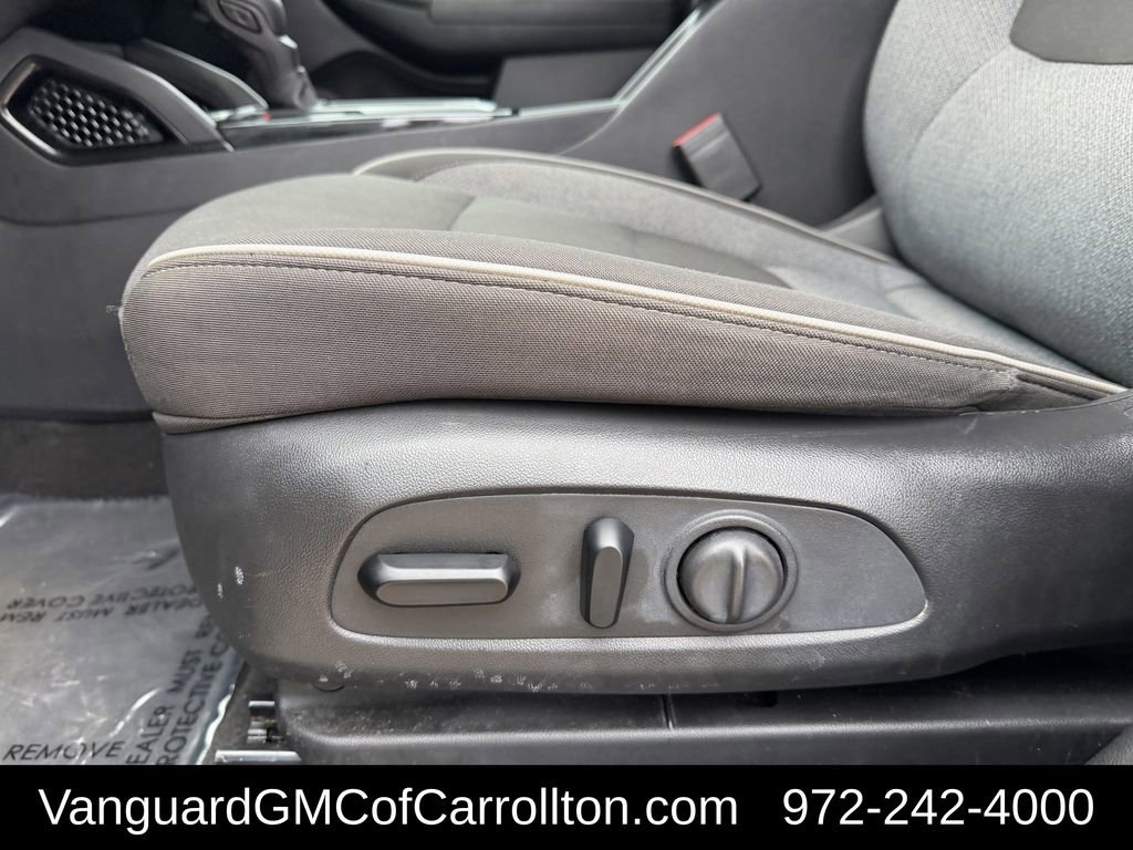 Used 2023 Chevrolet TrailBlazer LT AWD/4WD image 27