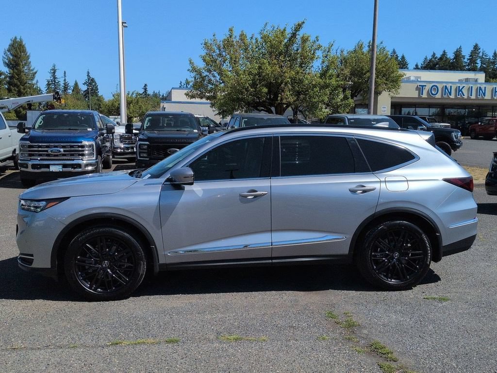 Used 2025 Acura MDX w/ Technology Package AWD/4WD image 2