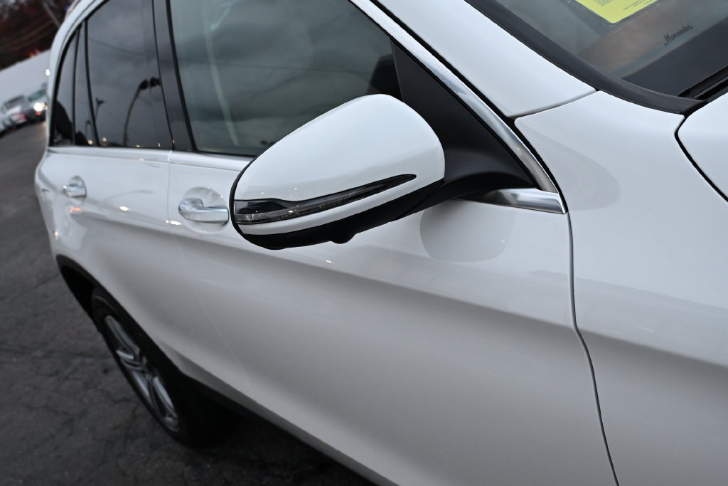 Used 2022 Mercedes-Benz GLC 300 4MATIC image 56