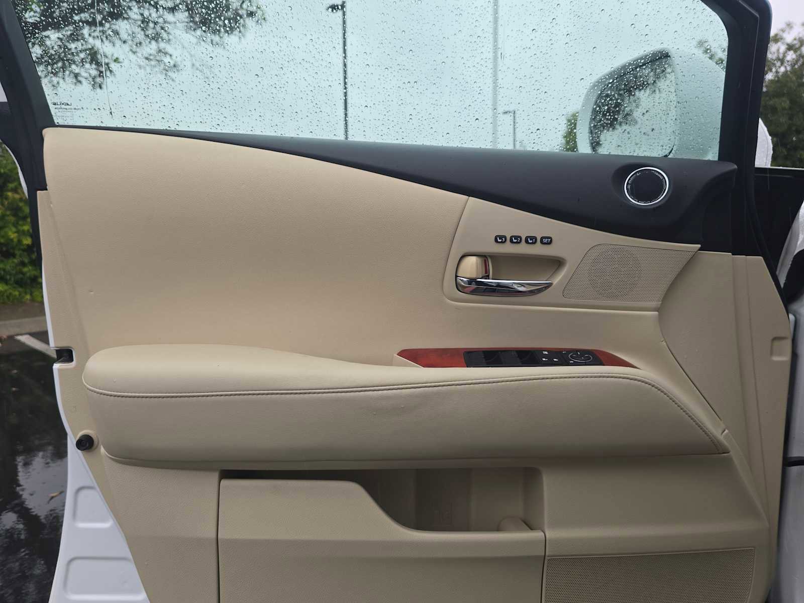 Used 2012 Lexus RX 350 FWD w/ Premium Pkg image 21