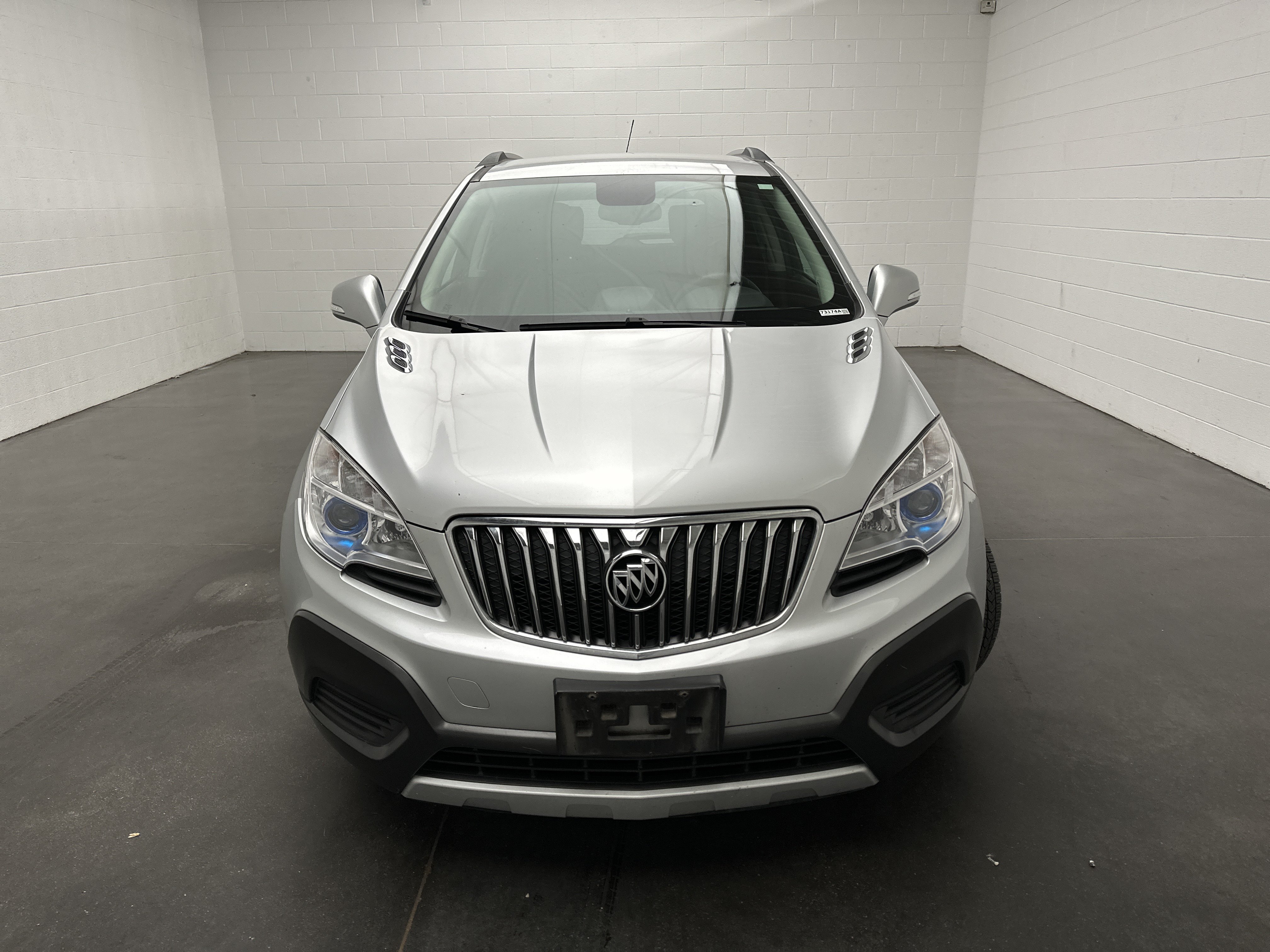 Used 2016 Buick Encore FWD image 3