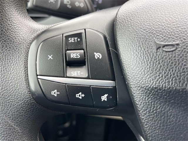 Certified 2020 Ford Escape SE image 30