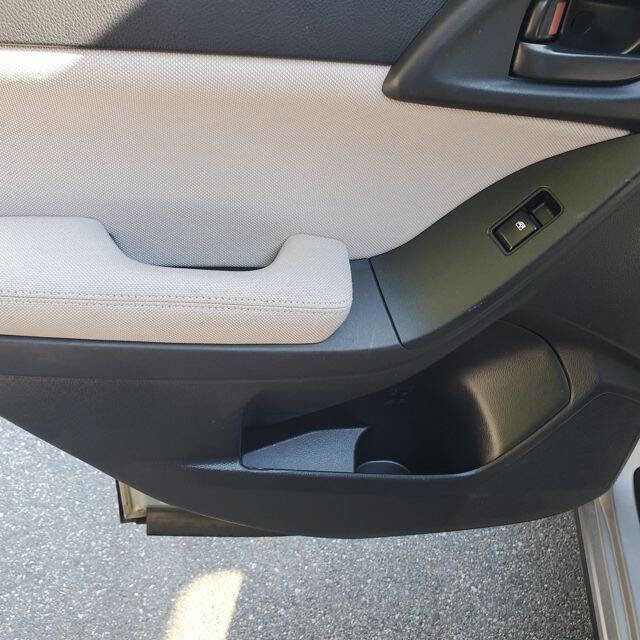 Used 2015 Subaru Forester 2.5i Premium w/ All-Weather Package image 38