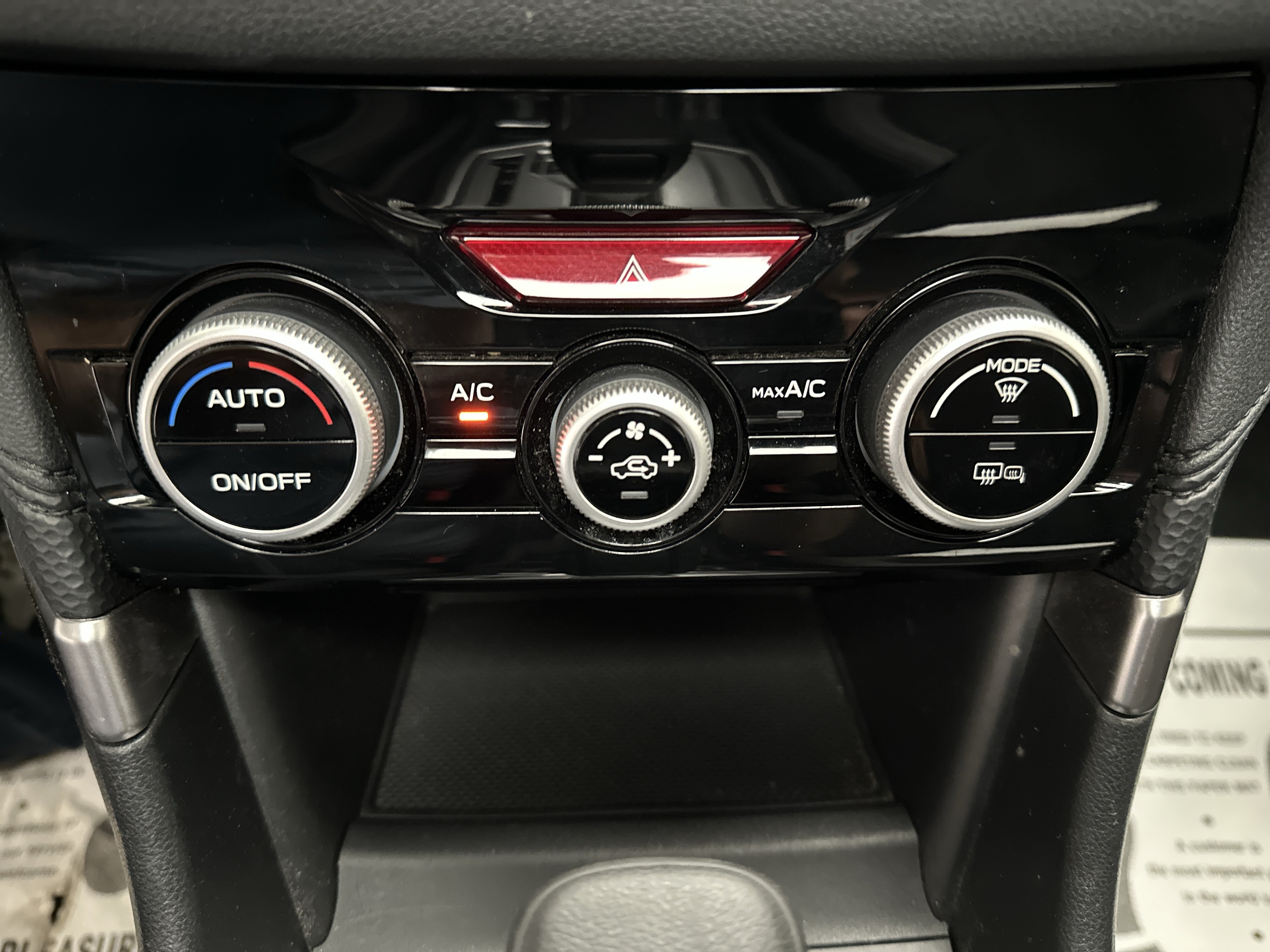 Used 2023 Subaru Forester Premium AWD/4WD image 33