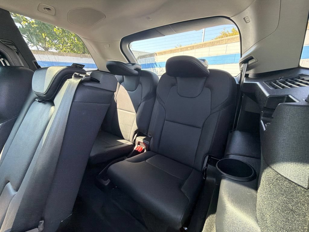Used 2023 Volvo XC90 B5 Plus w/ Protection Package Premier AWD/4WD image 21