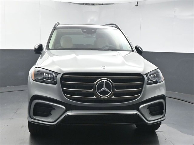 New 2026 Mercedes-Benz GLS 450 4MATIC image 3