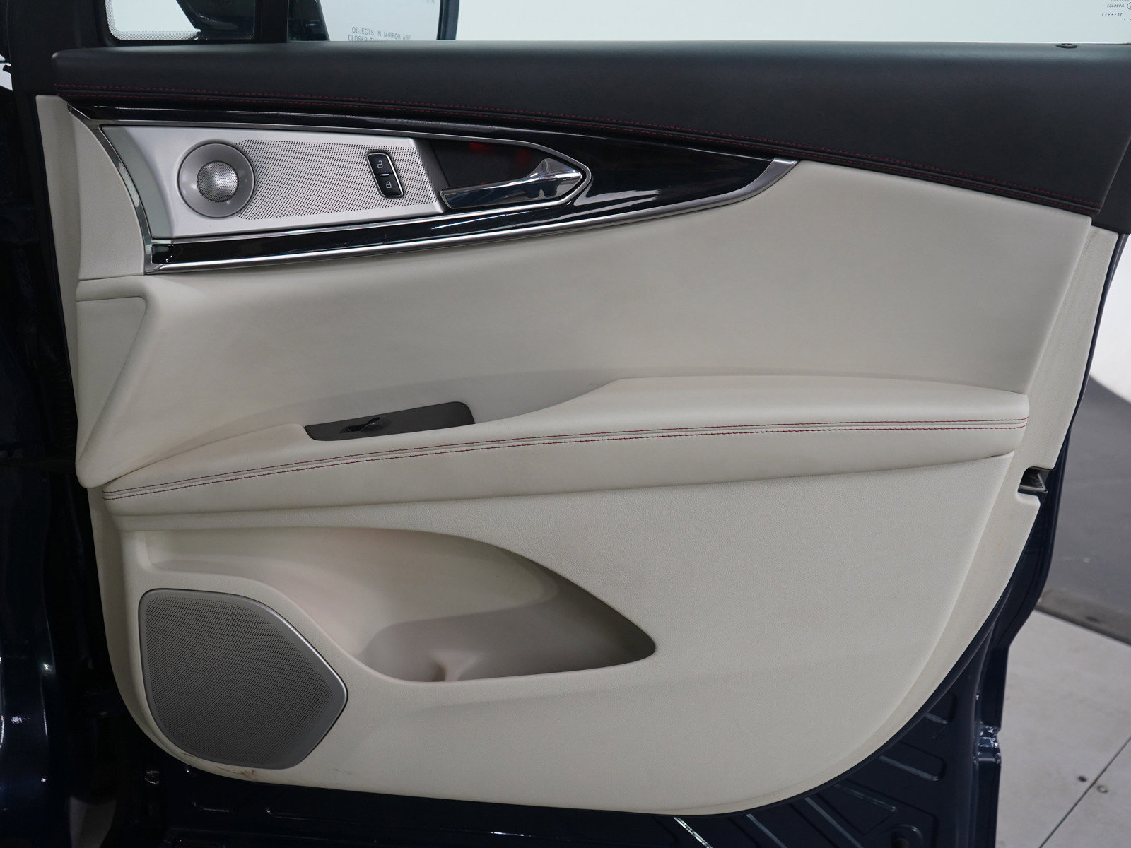 Used 2018 Lincoln MKX Black Label w/ Driver Assistance Package image 14