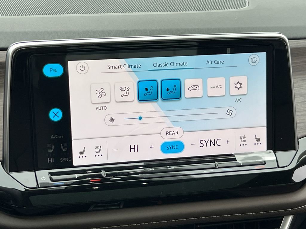 New 2026 Volkswagen Atlas SEL image 23