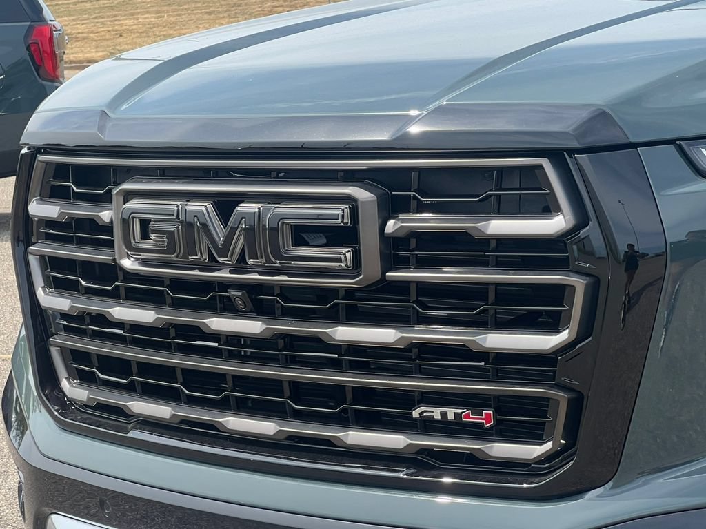 New 2026 GMC Yukon XL AT4 Ultimate w/ LPO, Illumination Package AWD/4WD image 55