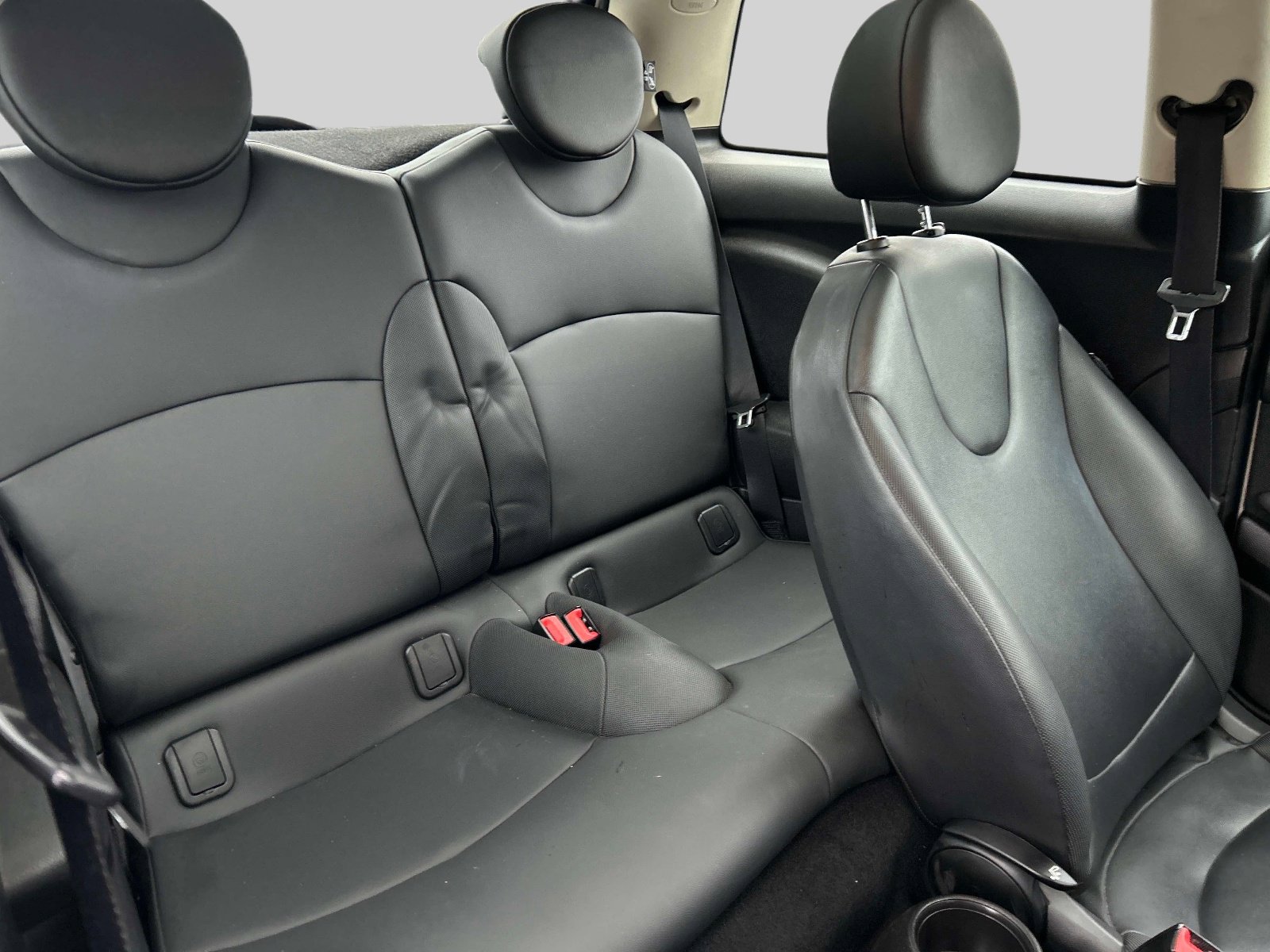 Used 2012 MINI Cooper Hardtop image 12