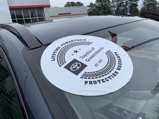 Used 2023 Volvo XC60 B5 Plus w/ Climate Package image 36