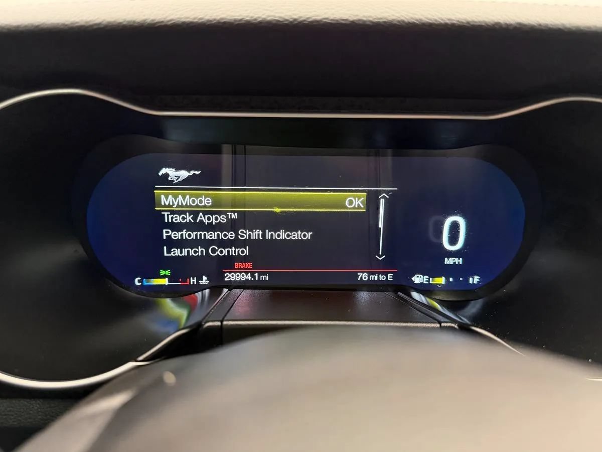 Used 2018 Ford Mustang GT Premium w/ GT Performance Package RWD image 11