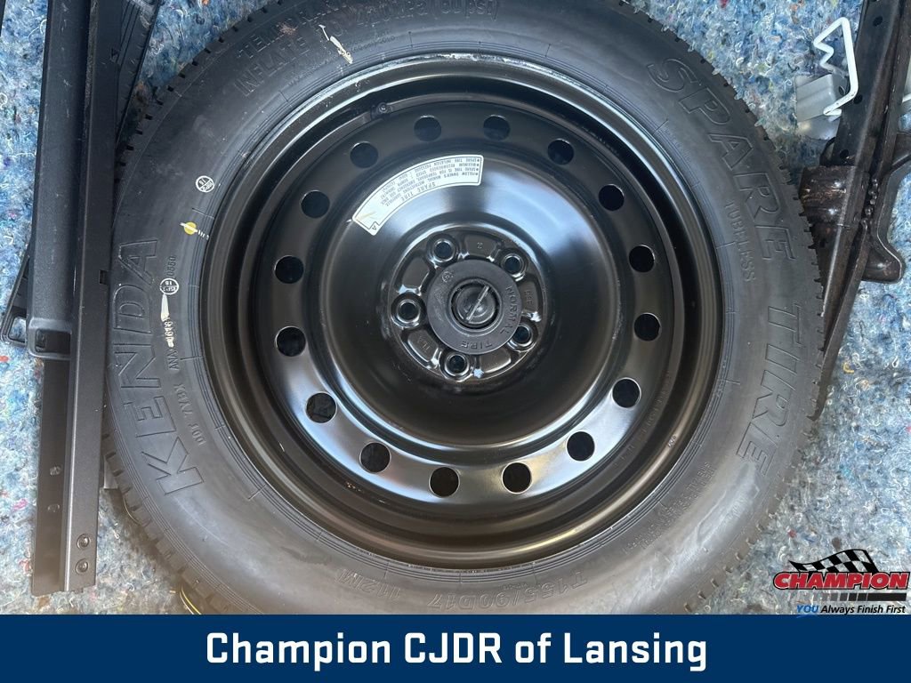 Used 2017 Honda CR-V Touring image 17