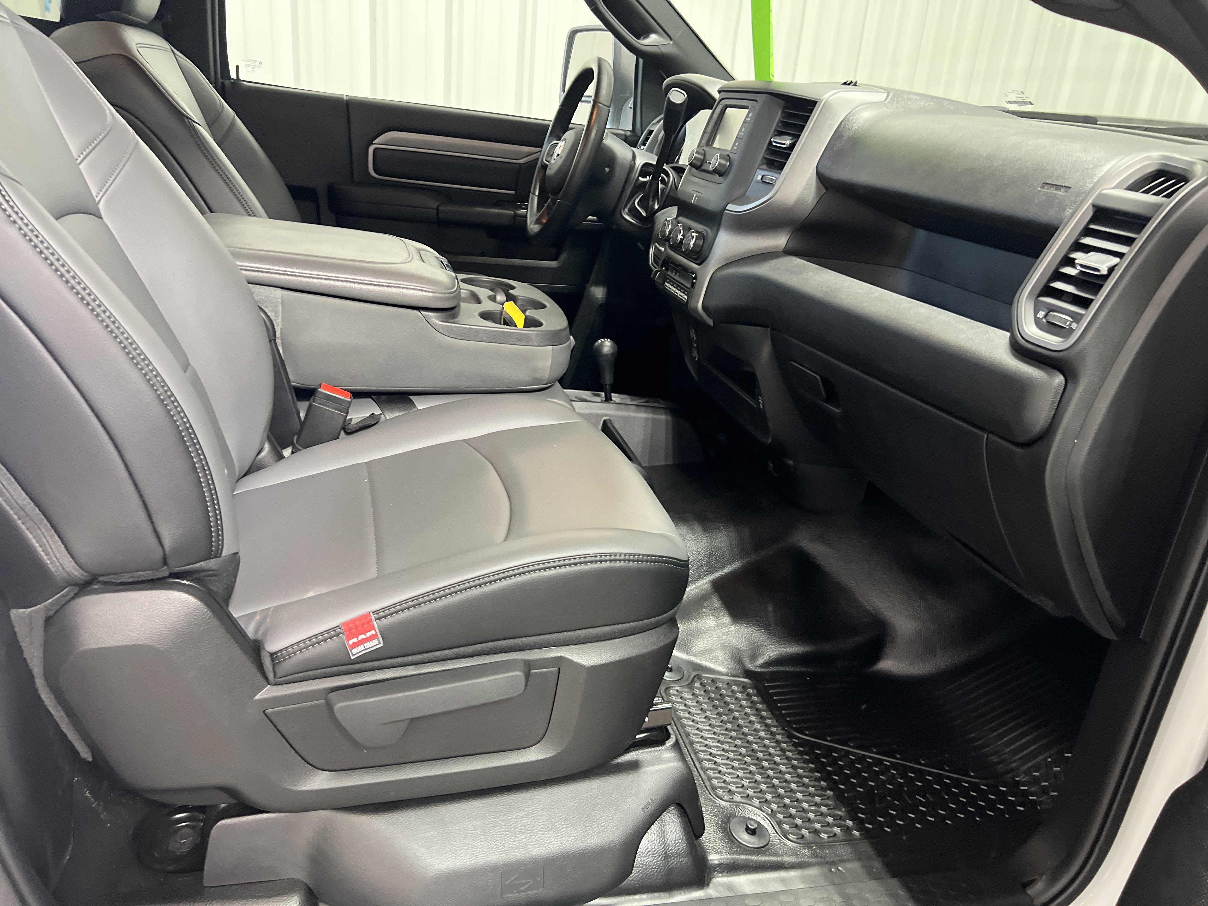 Used 2024 RAM 5500 Tradesman AWD/4WD image 9