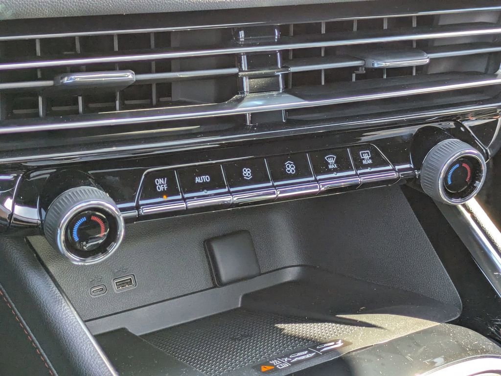 New 2026 Chevrolet Traverse Z71 image 22