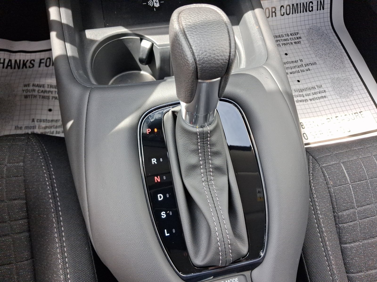 Used 2027 Honda HR-V LX image 14
