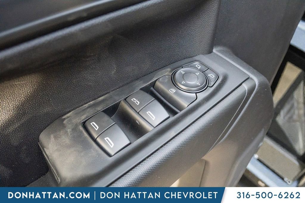 New 2026 Chevrolet Silverado 1500 Custom w/ LPO, Dark Essentials Package image 14