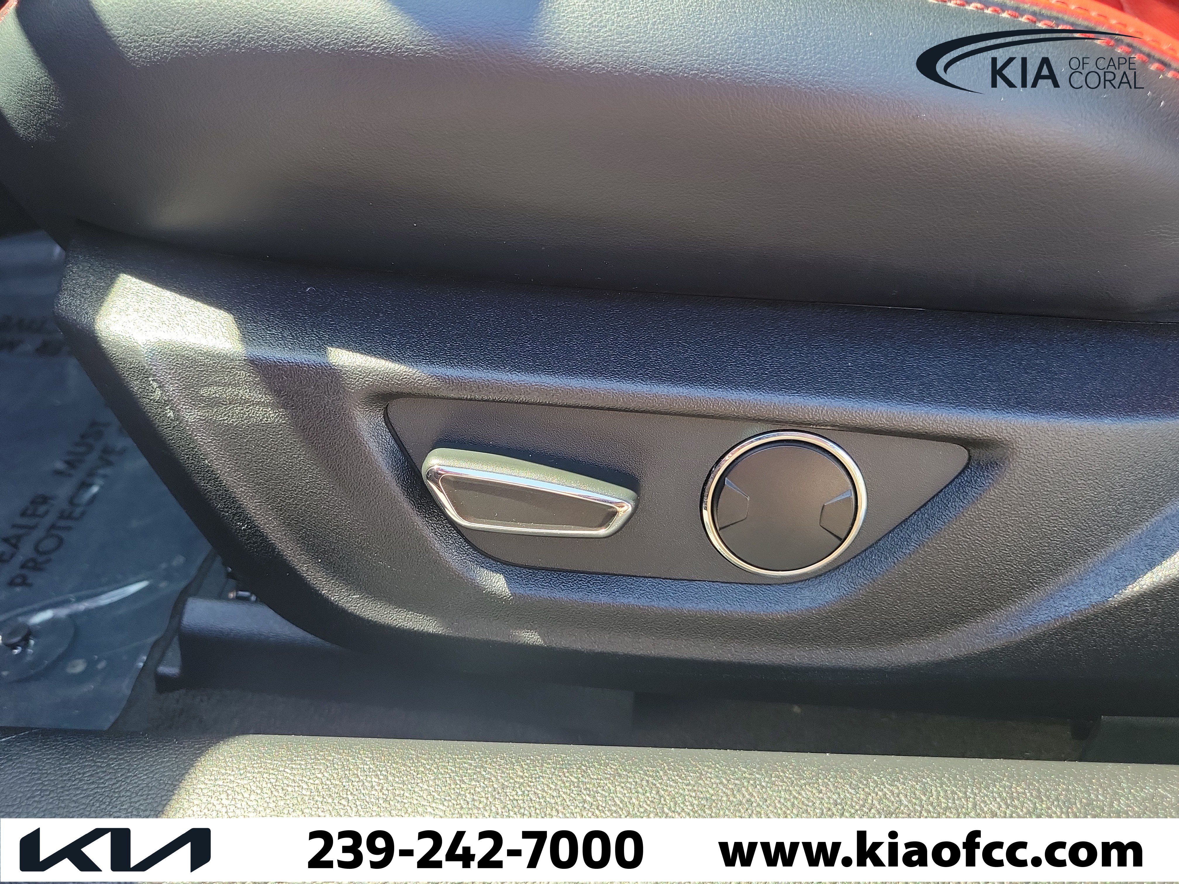Used 2017 Ford Mustang GT Premium RWD image 14