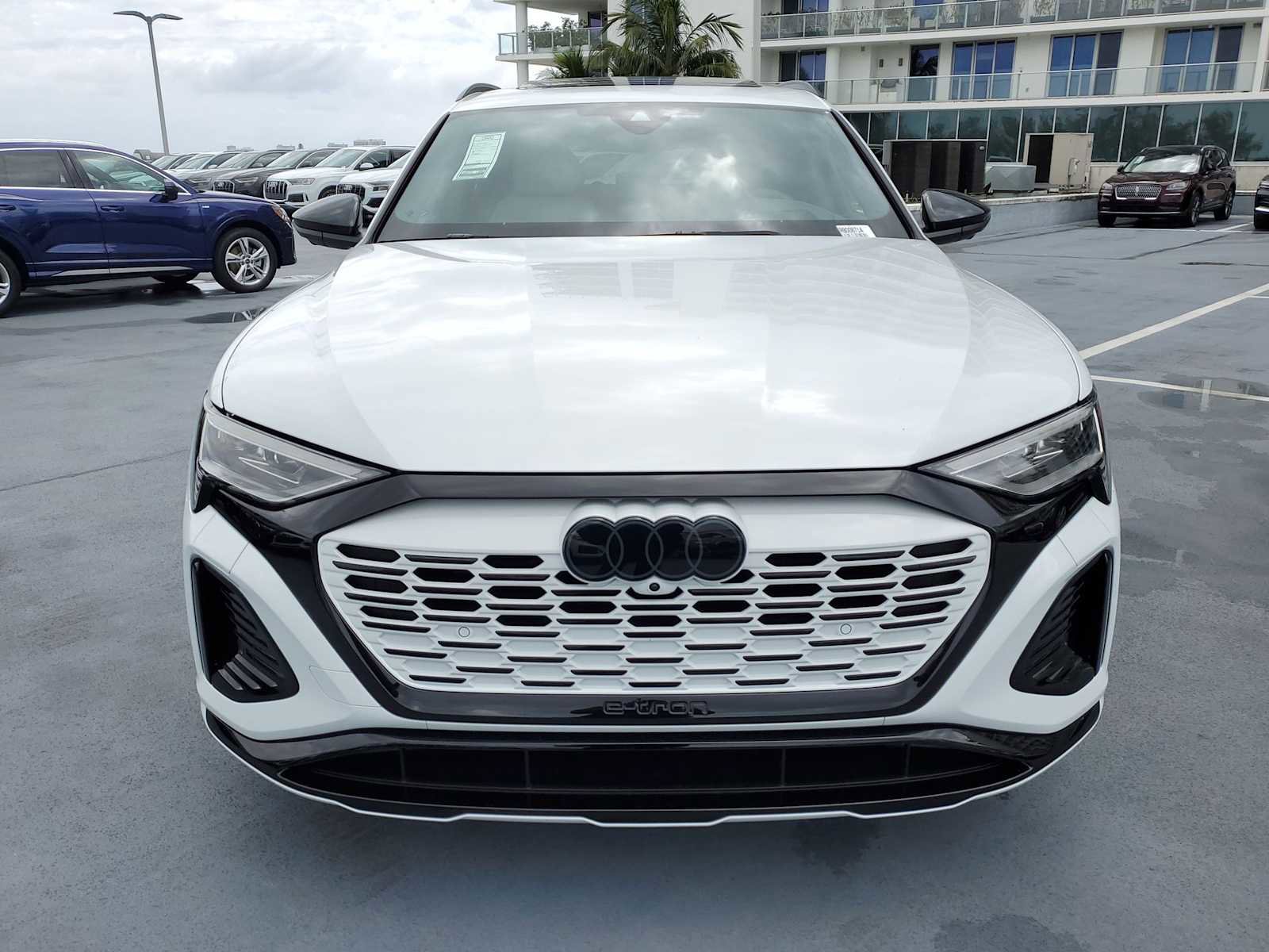 Used 2024 Audi Q8 e-tron Prestige w/ Prestige Package AWD/4WD image 9