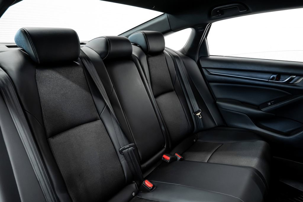 Used 2022 Honda Accord Sport image 33