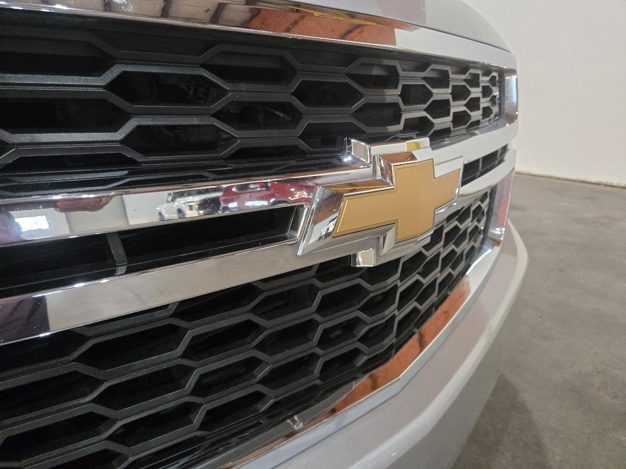 Used 2017 Chevrolet Tahoe LT RWD image 10