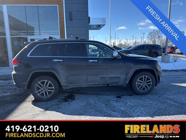 Used 2020 Jeep Grand Cherokee Limited w/ Trailer Tow Group IV image 22