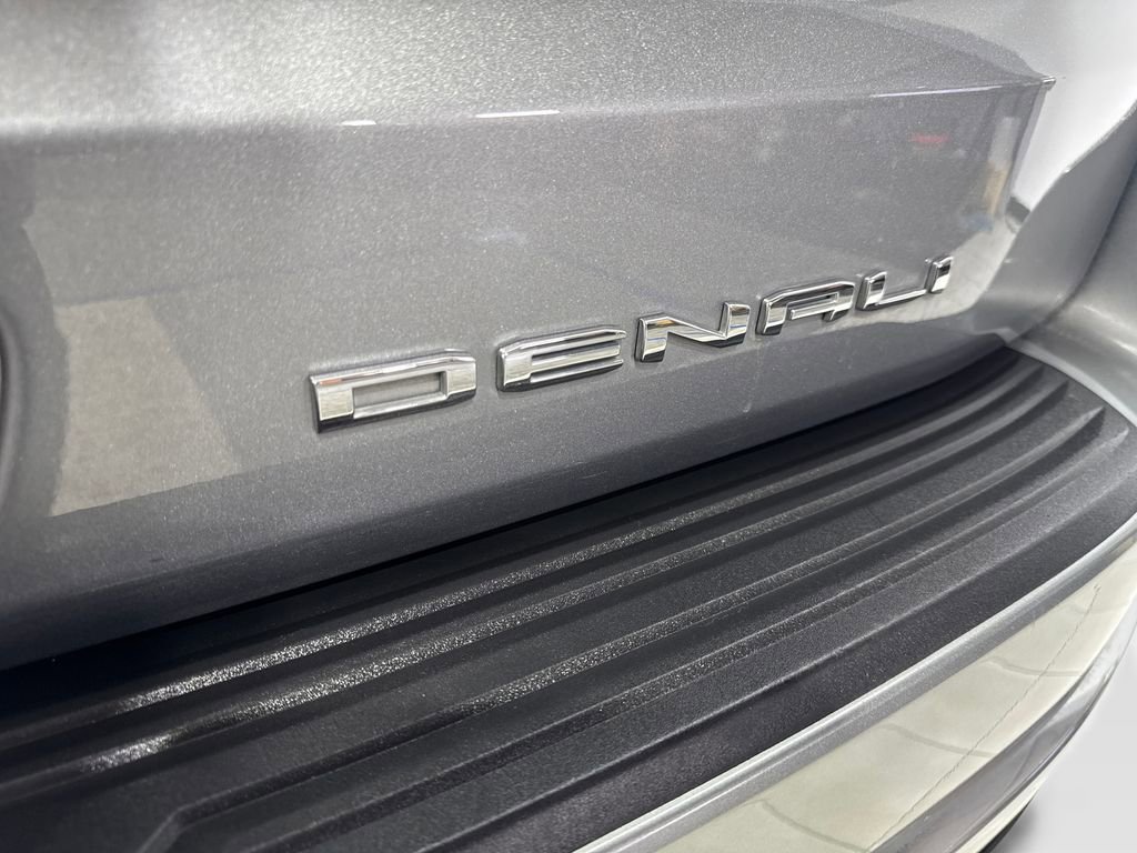 Used 2023 GMC Yukon Denali image 24