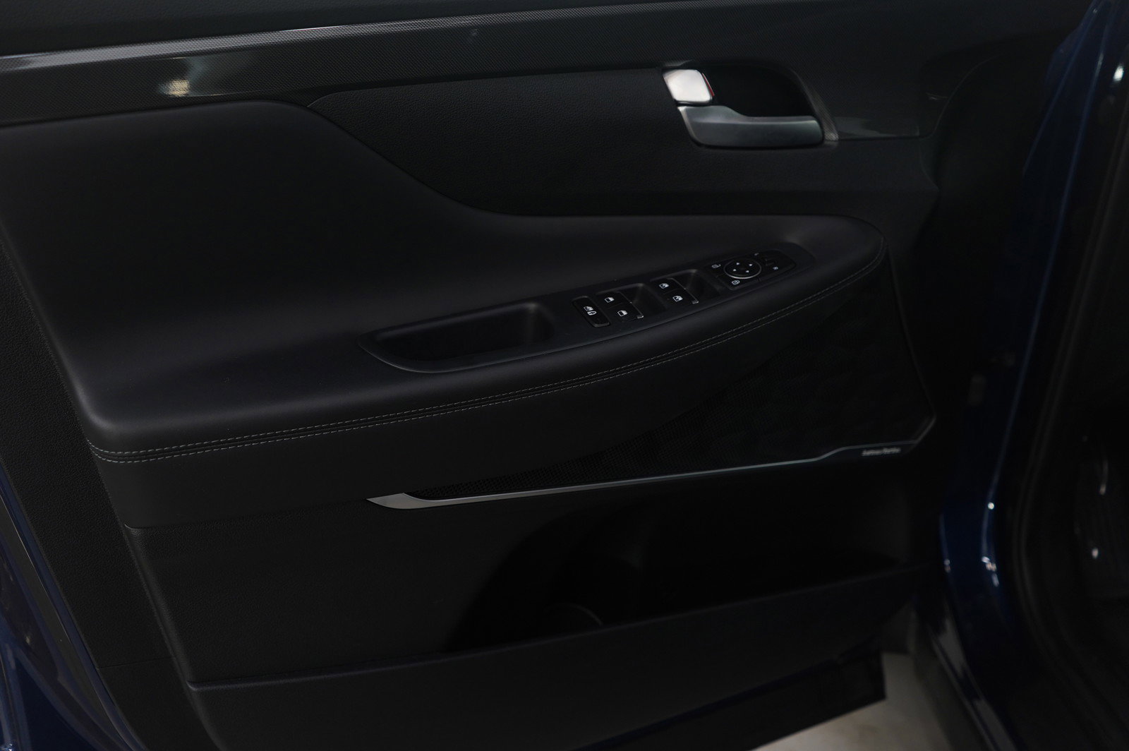 Used 2022 Hyundai Santa Fe SEL w/ Convenience + Premium Package image 22