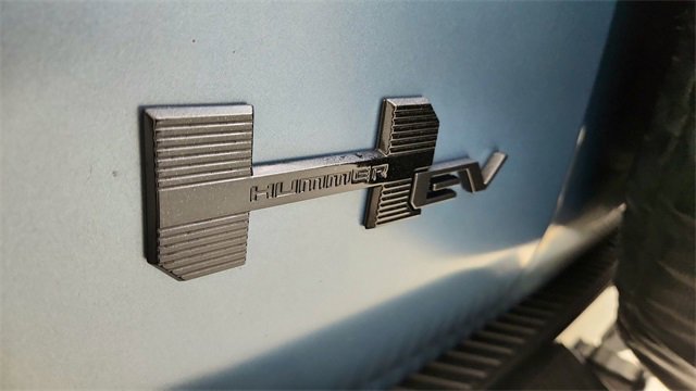 Used 2024 GMC Hummer EV 3X w/ Omega Edition image 17