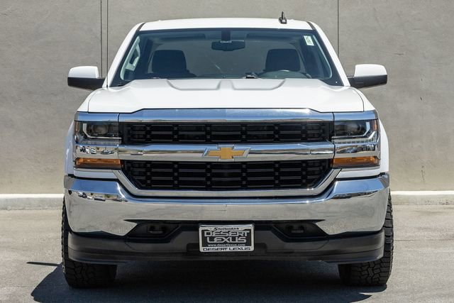 Used 2018 Chevrolet Silverado 1500 LT AWD/4WD image 2