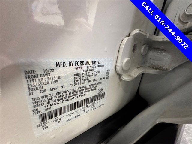 Used 2022 Ford Explorer XLT w/ Equipment Group 202A image 27