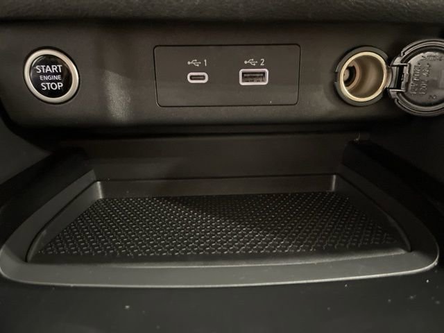 Certified 2023 Nissan Rogue SV image 16