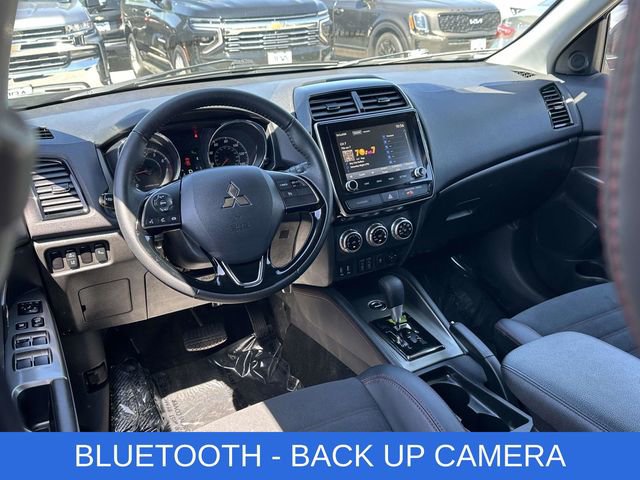 Used 2024 Mitsubishi Outlander Sport SE AWD/4WD image 2