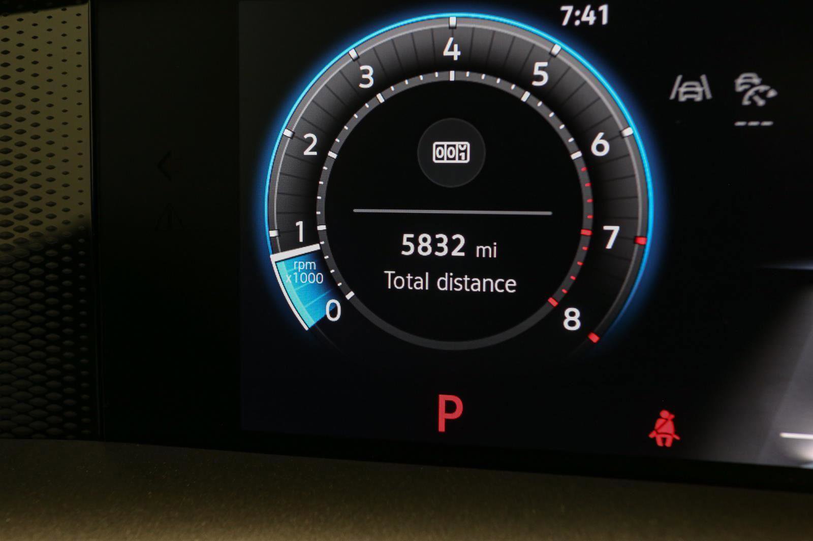 Used 2025 Volkswagen Tiguan S image 36